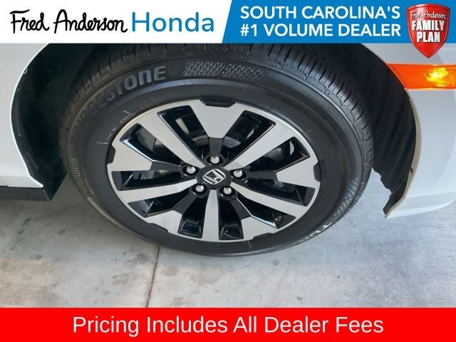 2026 Honda Odyssey EX-L's photo