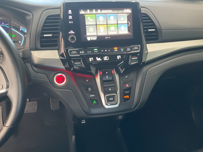 2024 Honda Odyssey Sport