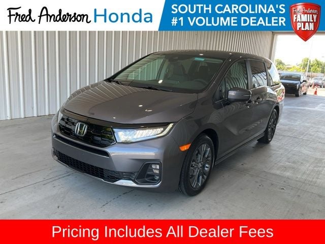 2026 Honda Odyssey Touring's photo