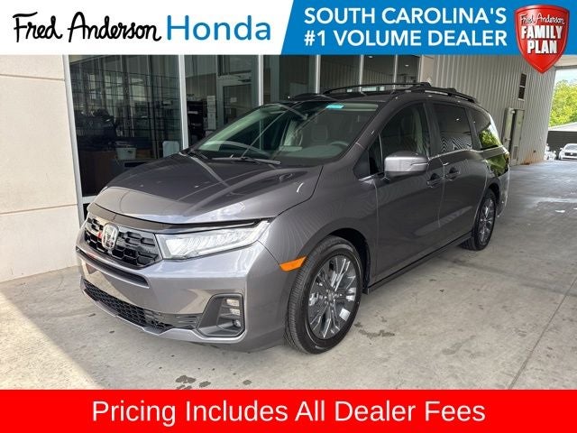 2026 Honda Odyssey Touring's photo