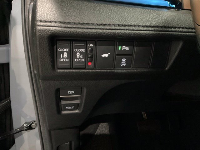 2025 Honda Odyssey Touring - Photo 9