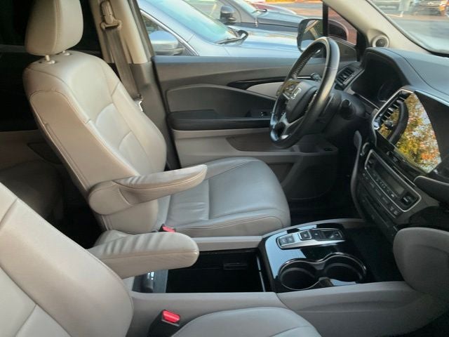 2022 Honda Pilot Touring 7 Passenger