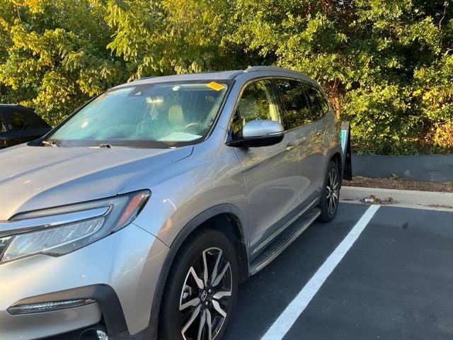 2022 Honda Pilot Touring 7 Passenger