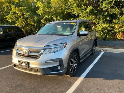 2022 Honda Pilot Touring 7 Passenger