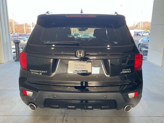 2023 Honda Passport Elite