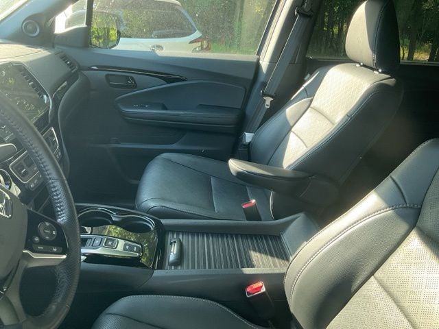 2023 Honda Passport Elite