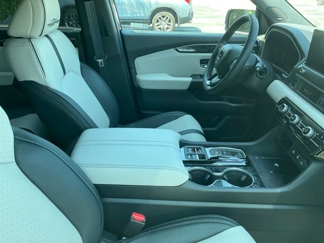 2026 Honda Passport TrailSport Elite Blackout