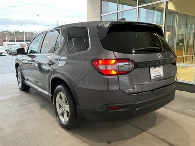 2023 Honda Pilot LX