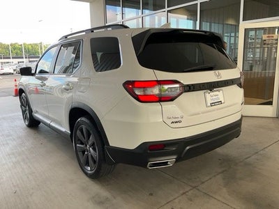 2025 Honda Pilot Sport