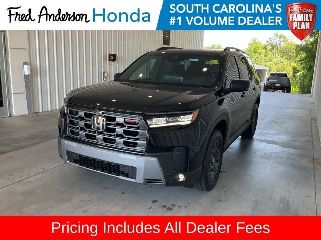 2026 Honda Pilot TrailSport AWD's photo