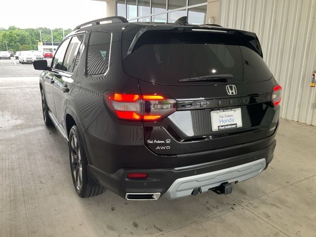 2025 Honda Pilot Elite
