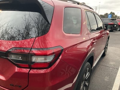 2023 Honda Pilot Elite