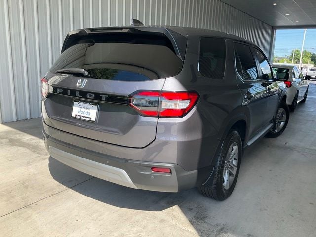 2025 Honda Pilot EX-L - Photo 23