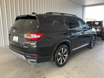 2023 Honda Pilot Touring