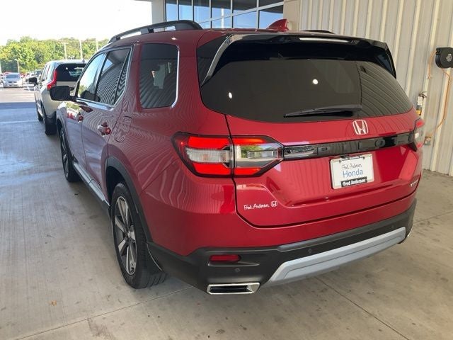 2025 Honda Pilot Touring
