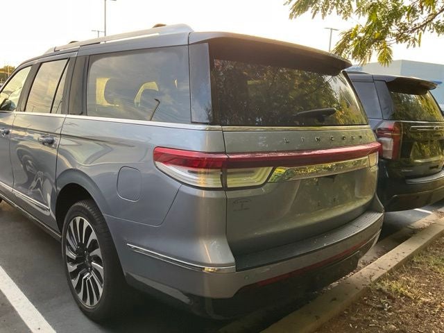 2023 Lincoln Navigator L Black Label