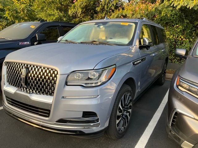 2023 Lincoln Navigator L Black Label