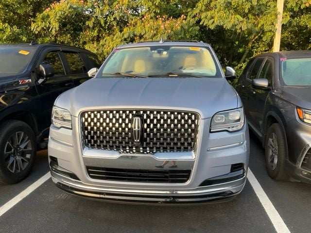 2023 Lincoln Navigator L Black Label