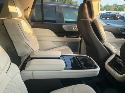 2023 Lincoln Navigator L Black Label