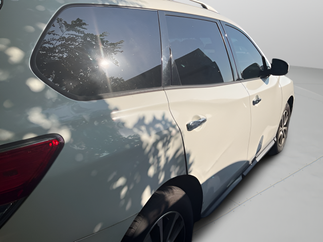 2015 Nissan Pathfinder SV