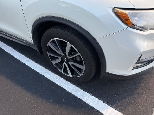 2020 Nissan Rogue SL