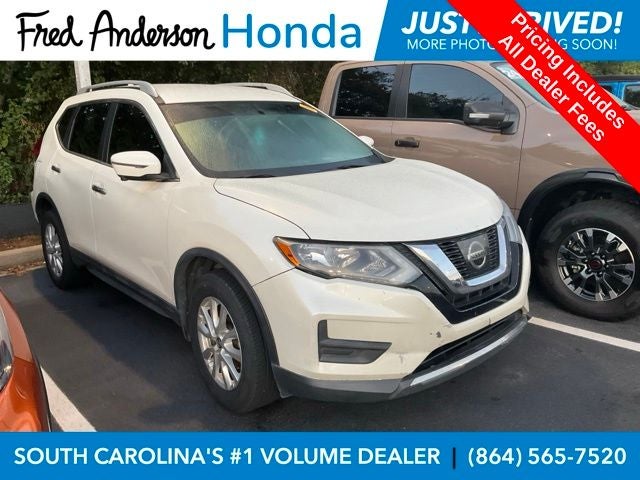 2017 Nissan Rogue SV