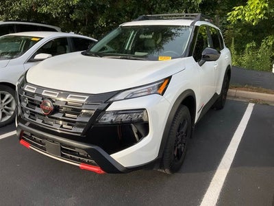 2025 Nissan Rogue Rock Creek