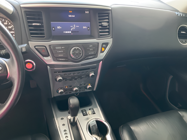 2017 Nissan Pathfinder SL