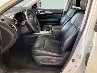 2017 Nissan Pathfinder SL