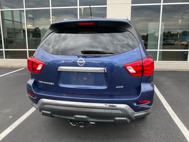2017 Nissan Pathfinder S
