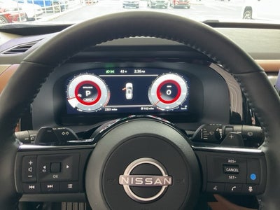 2025 Nissan Pathfinder Platinum