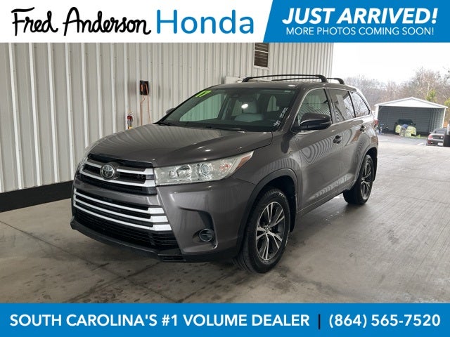 2017 Toyota Highlander LE