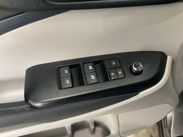 2017 Toyota Highlander LE