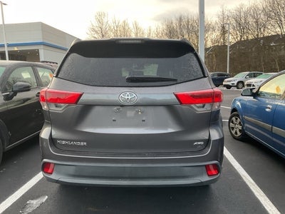 2017 Toyota Highlander LE
