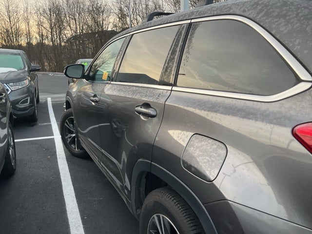 2017 Toyota Highlander LE