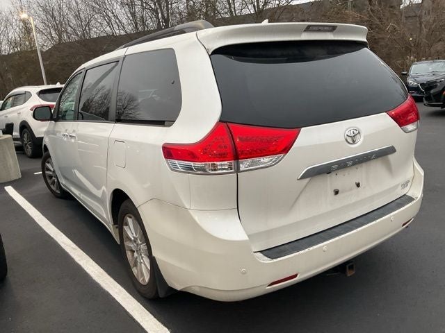 2013 Toyota Sienna Limited 7 Passenger