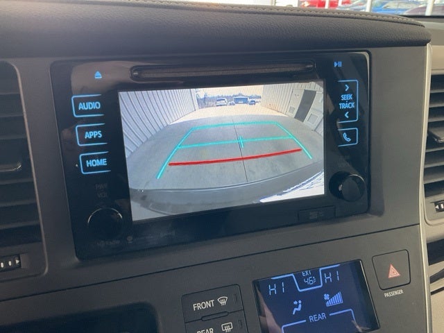 2017 Toyota Sienna XLE 7 Passenger