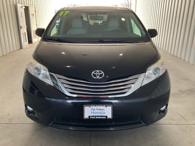 2017 Toyota Sienna XLE 7 Passenger