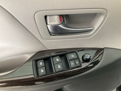 2017 Toyota Sienna XLE 7 Passenger