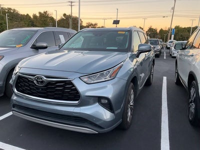 2021 Toyota Highlander Platinum