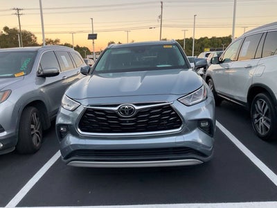 2021 Toyota Highlander Platinum