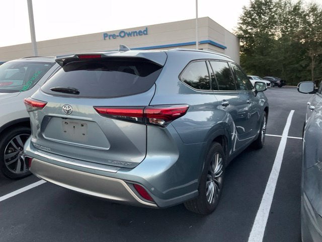 2021 Toyota Highlander Platinum
