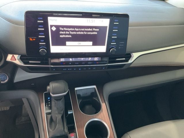 2023 Toyota Sienna XLE