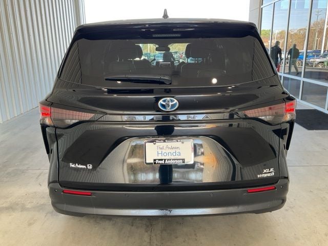 2023 Toyota Sienna XLE