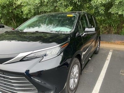 2024 Toyota Sienna XLE 7 Passenger