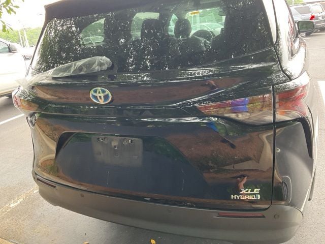 2024 Toyota Sienna XLE 7 Passenger
