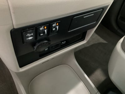 2017 Toyota Sienna L 7 Passenger