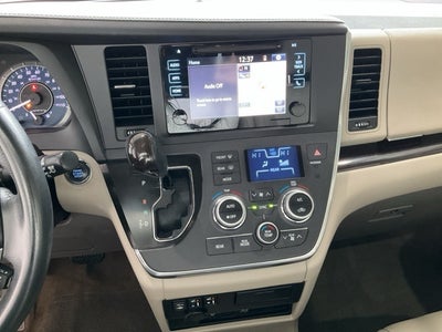 2017 Toyota Sienna L 7 Passenger