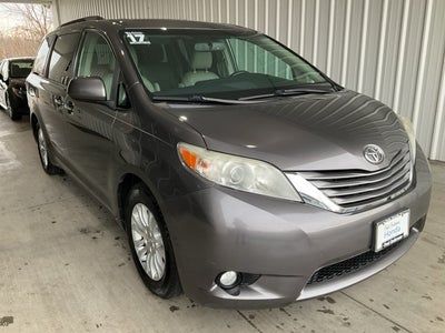 2017 Toyota Sienna L 7 Passenger