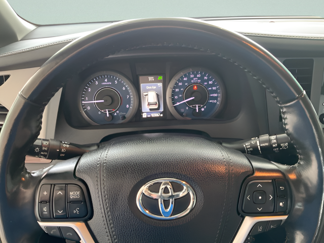 2020 Toyota Sienna Limited Premium 7 Passenger